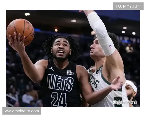 密尔沃基雄鹿全力出击，挑战东部强敌再度激战赛季前景如何