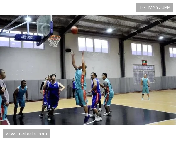 篮球点燃青春梦想凝聚团队力量书写激情与荣耀新篇章