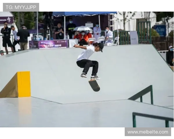 上海滑板队与西安滑板队赛后复盘力量对比分析与启示