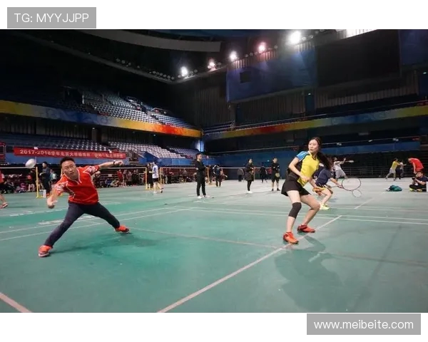 成都羽毛球队在选拔赛中以97分稳居积分榜首位展现强劲实力