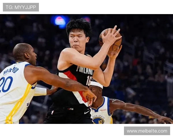 爵士迎战开拓者两队新星对决掀起赛季初最燃攻防大战