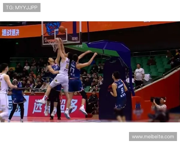 今日CBA焦点战辽宁队对决浙江队谁能笑到最后精彩对抗一触即发 今日CBA焦点战辽宁队对决浙江队谁能笑到最后精彩对抗一触即发